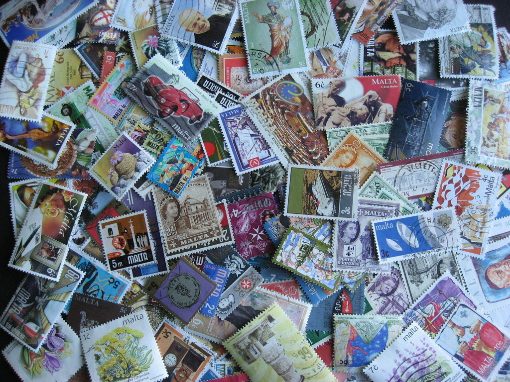 MALTA collection 150 different with modern commemoratives! PLZ read description
