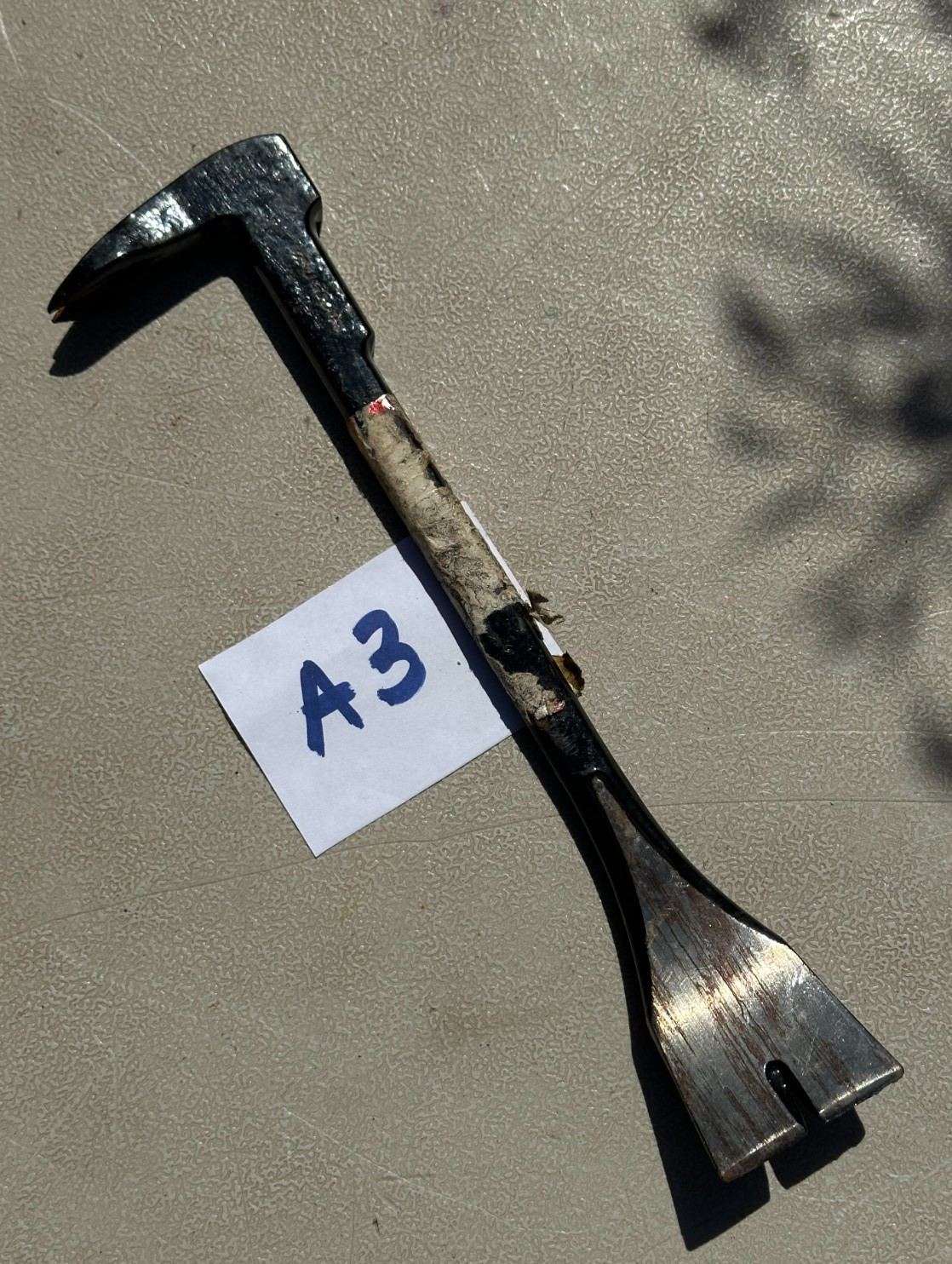 Vintage Vaughan Prybar/Nail Puller Claw, USA
