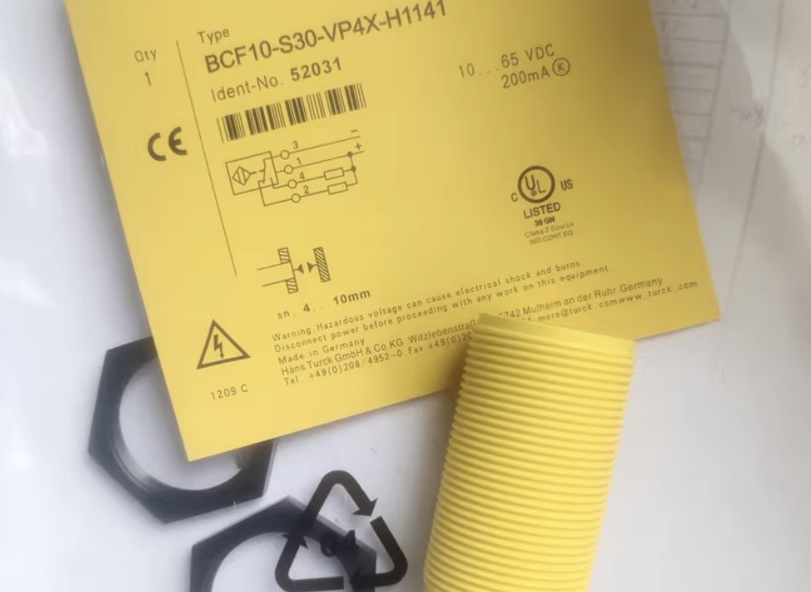 1PCS NEW FOR Turck BCF10-S30-VP4X-H1141 Capacitive Sensor Fast Delivery