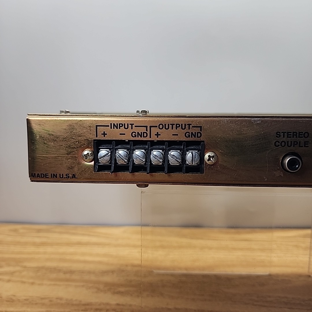 Inovonics 222 AM NRSC Broadcast Audio Processor
