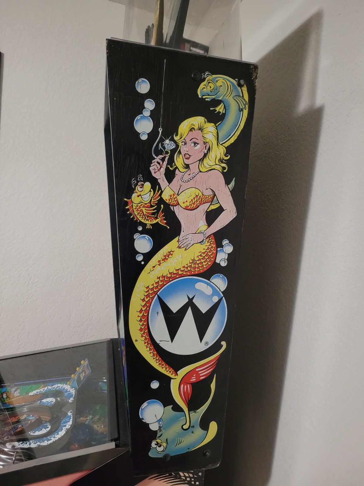 Fish Tales Pinball Machine, 1992