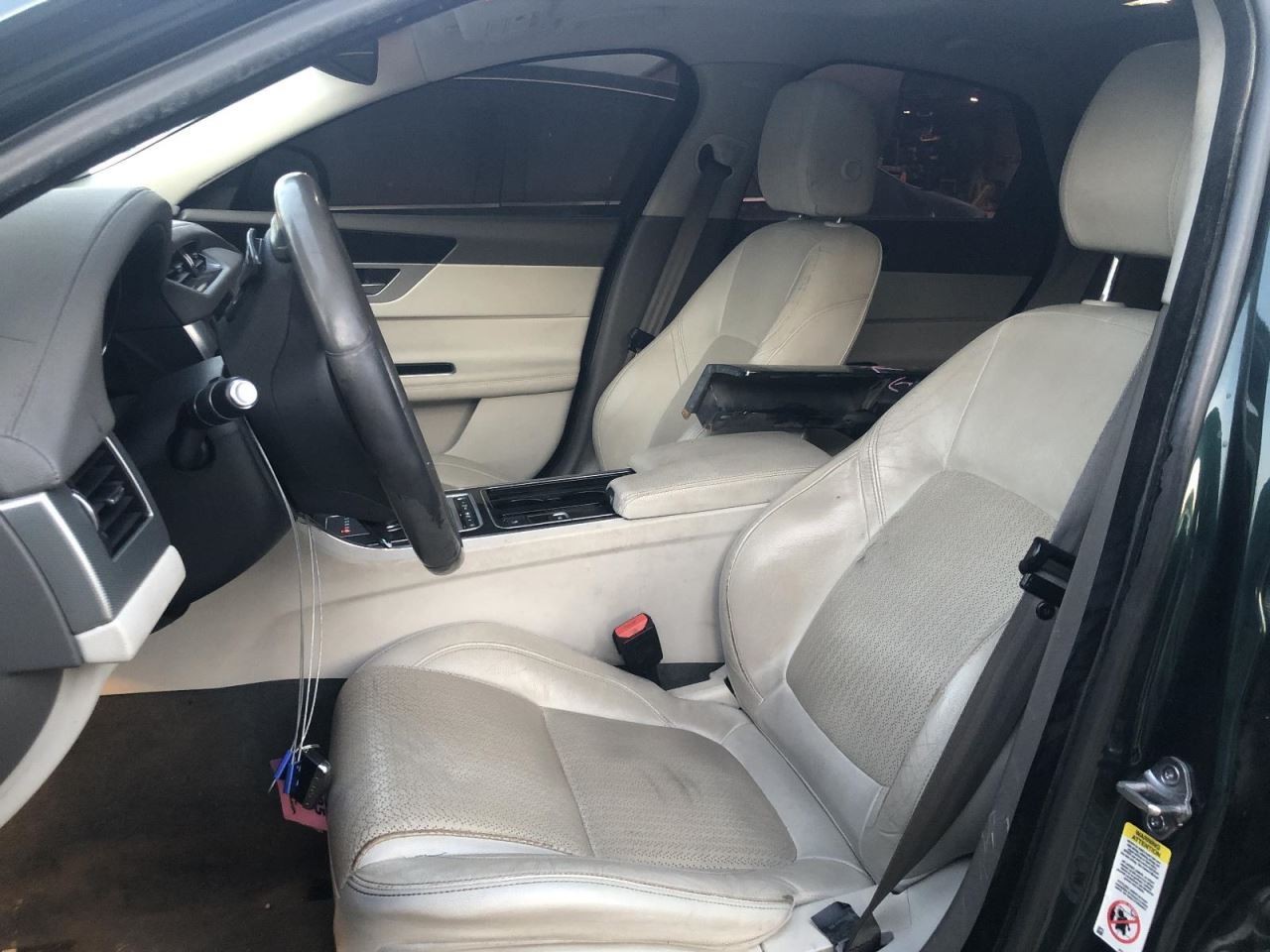 Sun Visor Left Driver Fits 16-19 XF 935945