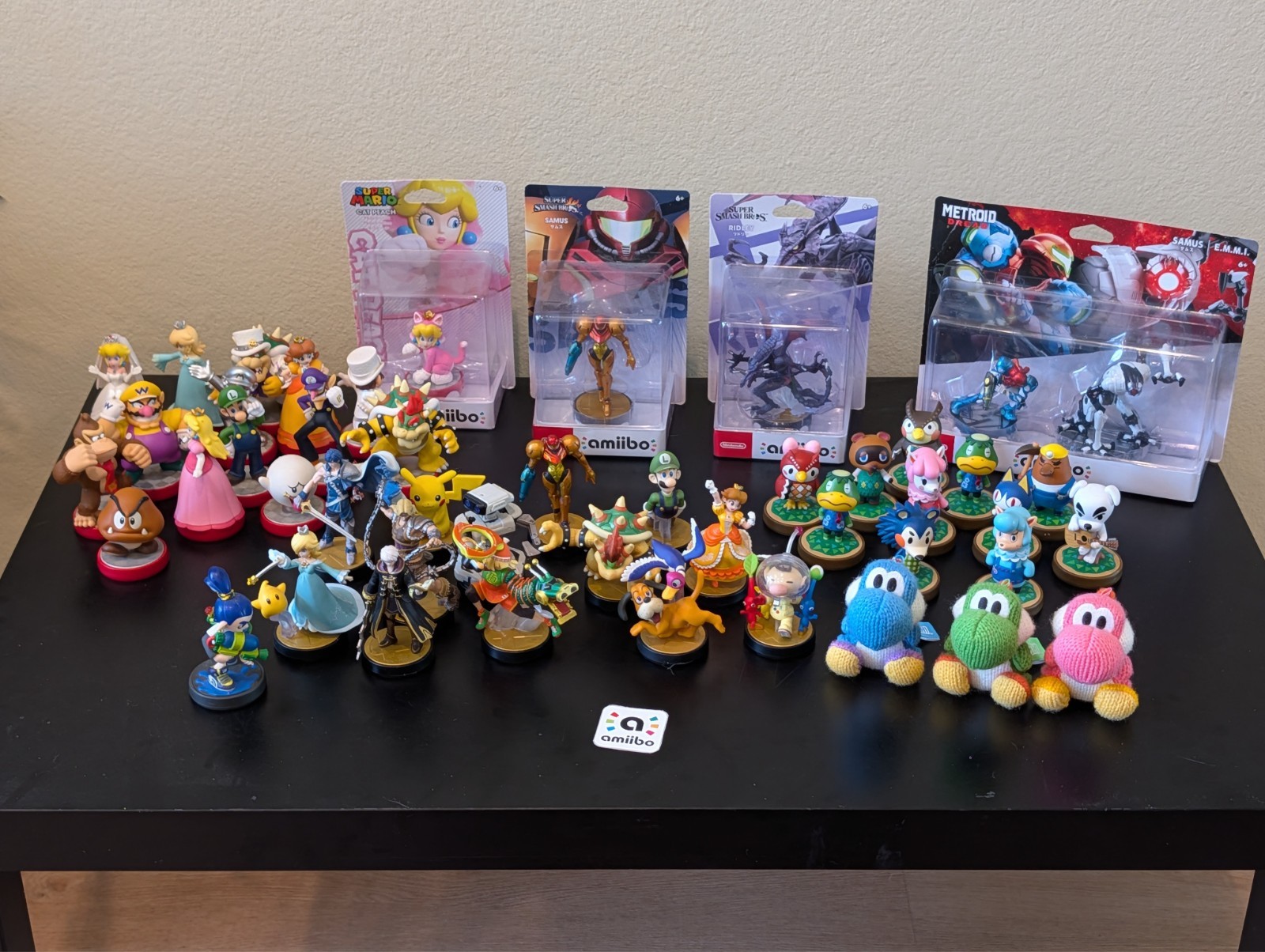 Super Smash Bros. Amiibo + More! (4 lots)