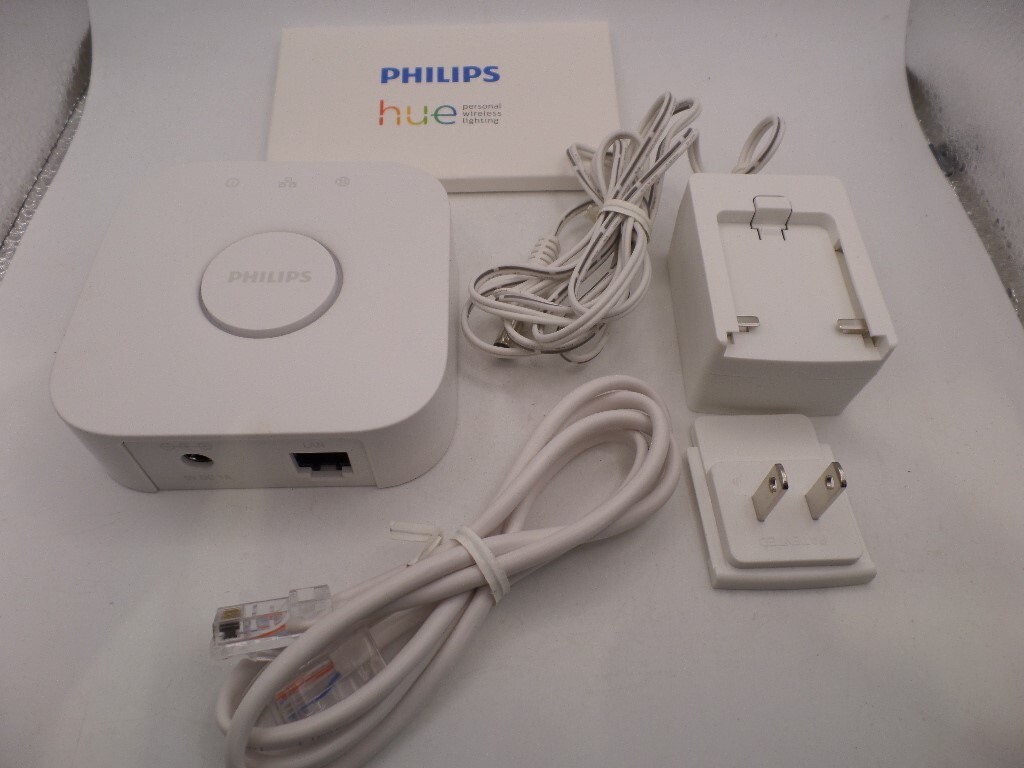 PHILIPS HUE 458471 SMART BRIDGE CONTROL UP TO 50 LIGHTS & ACCESSORIES