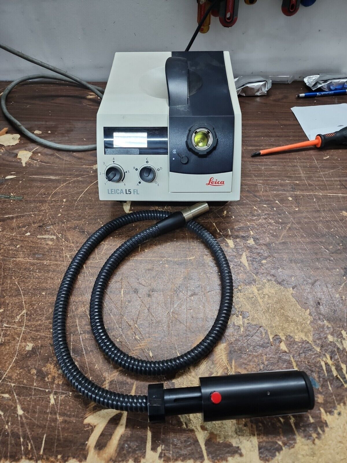 Leica Microscope Beleuchtungslichtleiter L5FL 10447213 No Power on unit