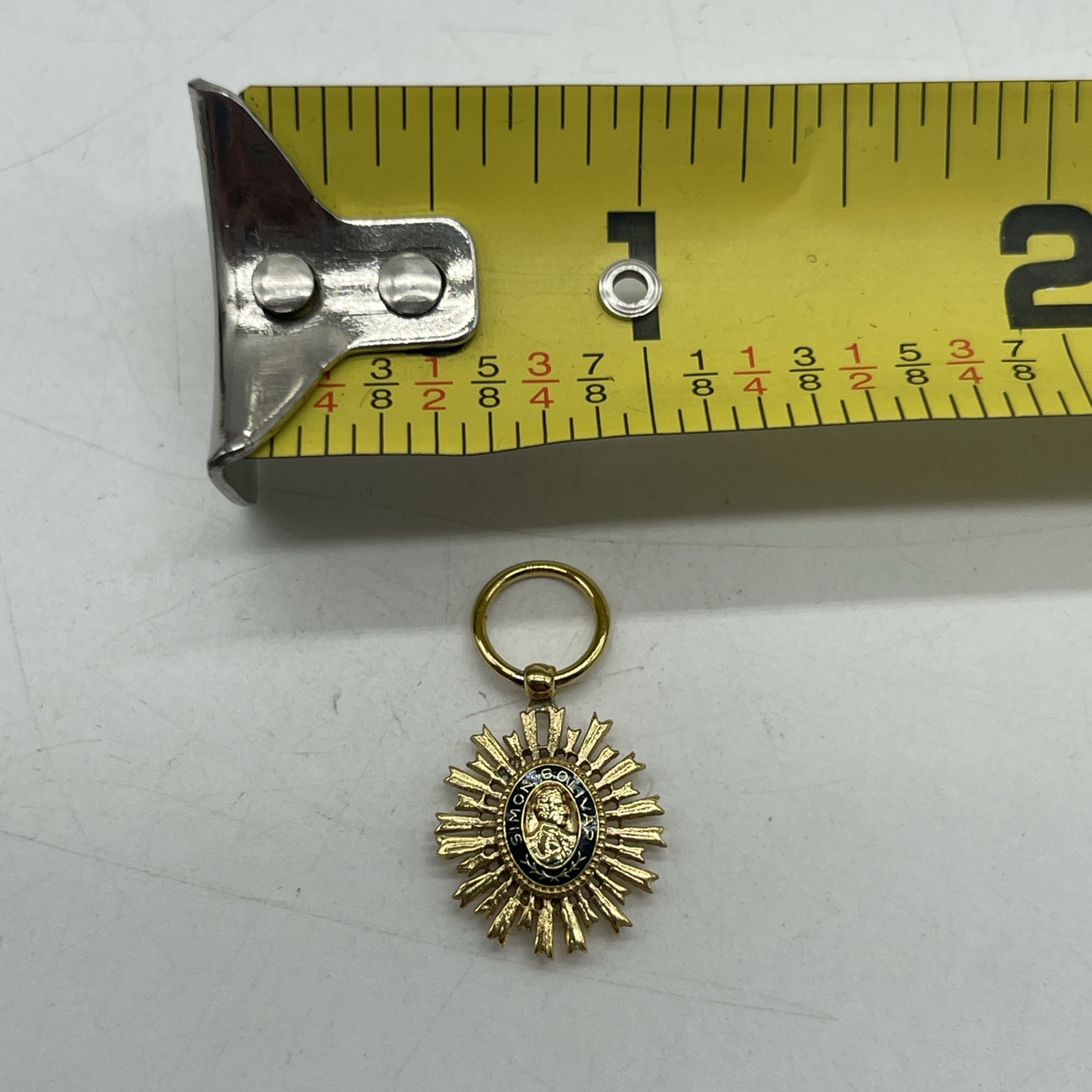 South American Venezuelan Military Simon Bolivar Order Of Liberator Charm Medal