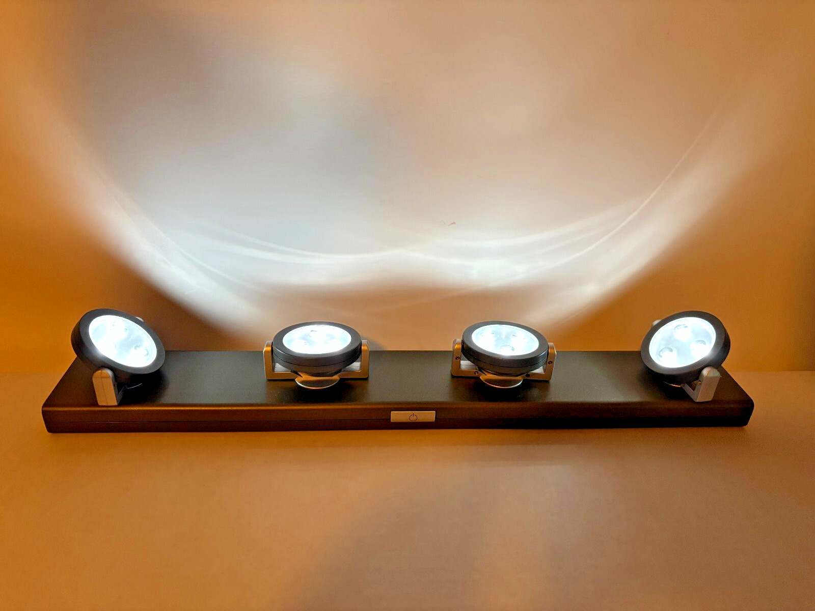 Under Cabinet/Closet Mounted Lights 12 LED Battery Operated Multi Directional