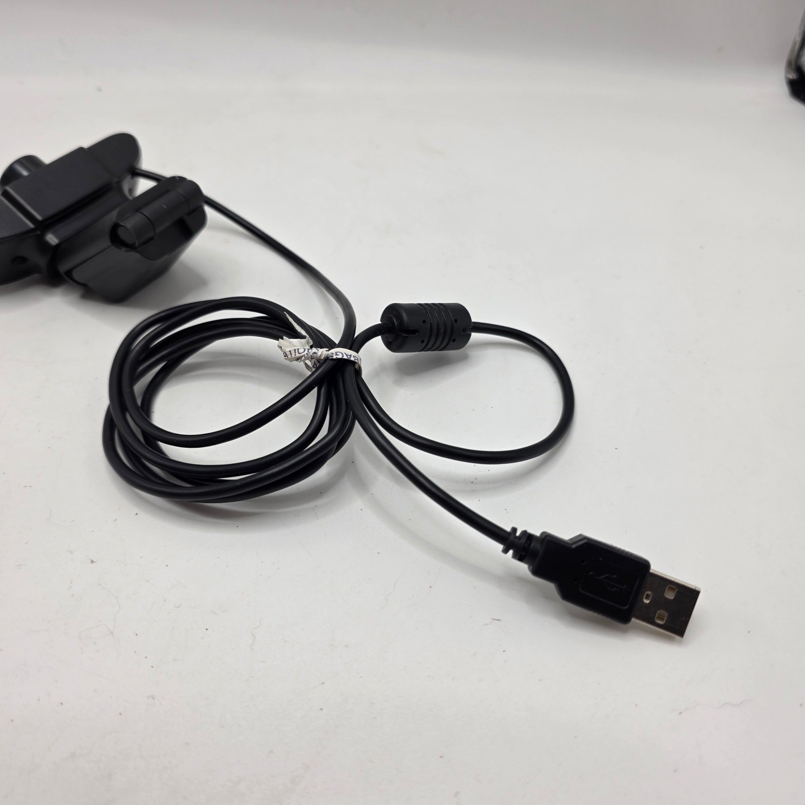 USB Webcam Black Adjustable Clip Mount Built-in Mic Home Office WFH Tech