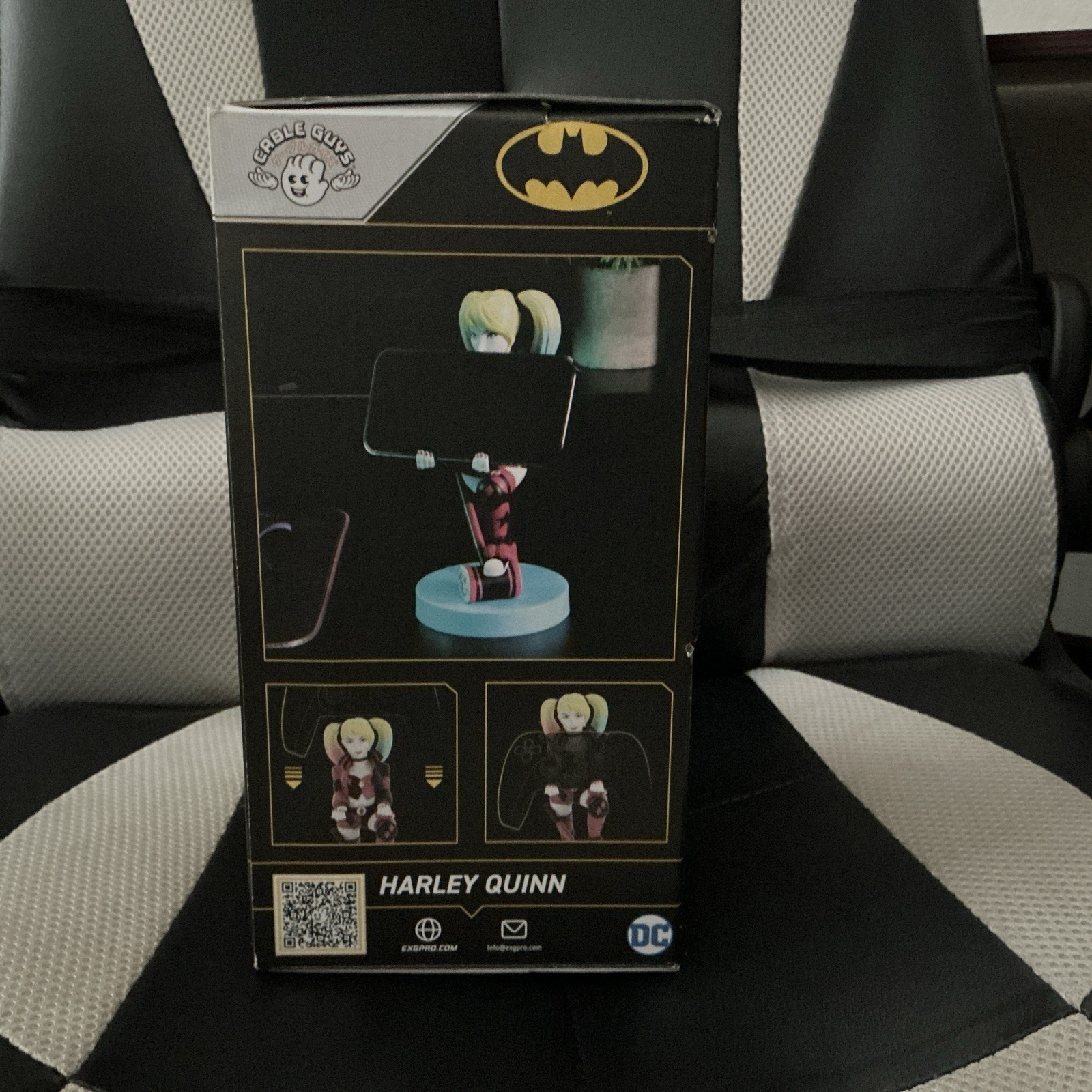New! Cable Guys Harley Quinn Phone/Controller Holder~ DC Batman