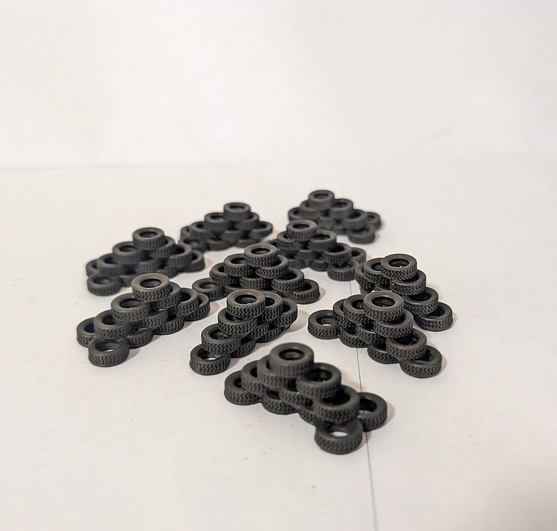 Custom Built 1/87 HO Scale 3D Printed  Set of 5 Stacks Of Truck/Car Tires.