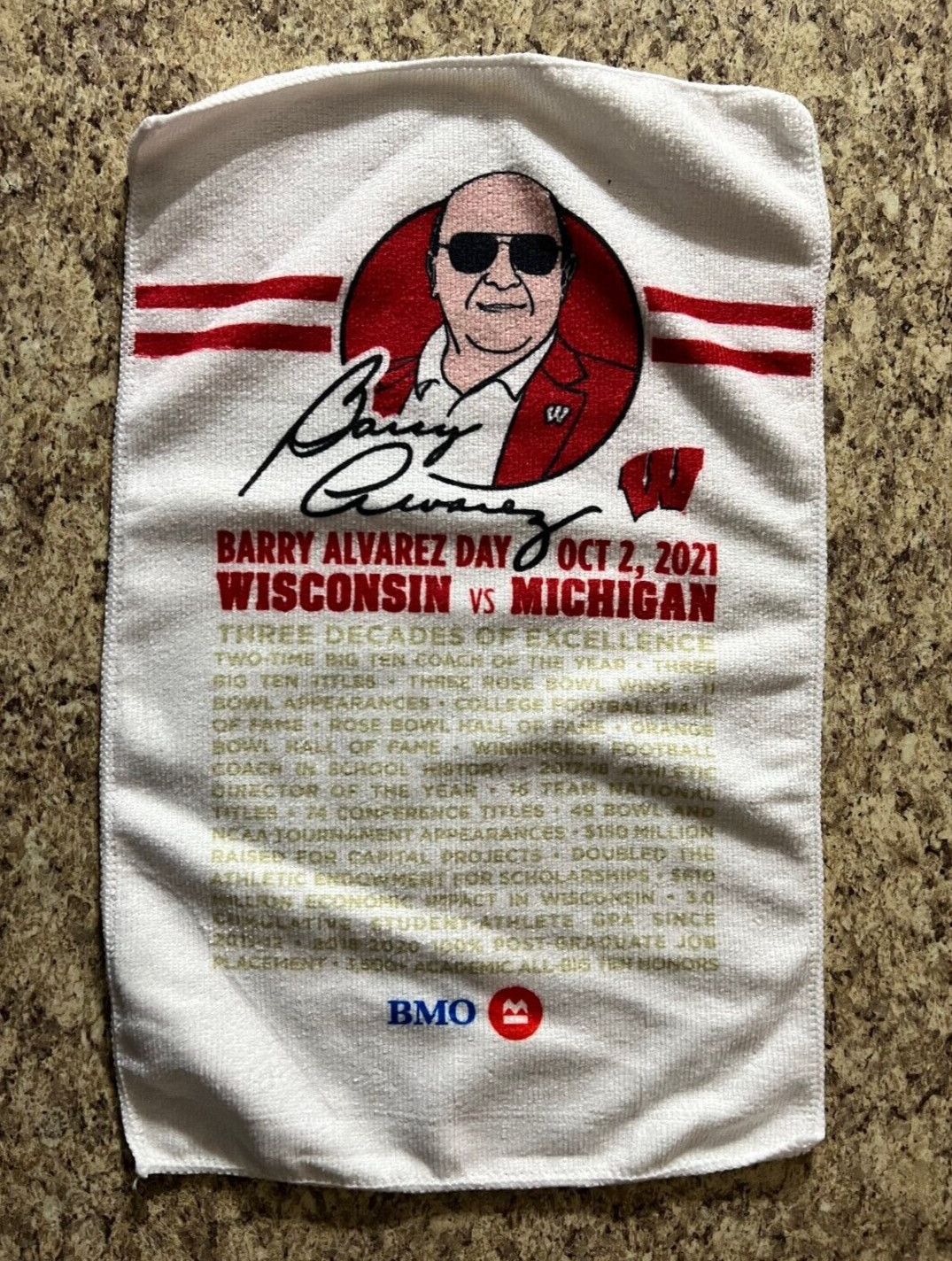 BARRY ALVAREZ Day Rally Towel - Wisconsin Badgers Football October 2, 2021 HOF