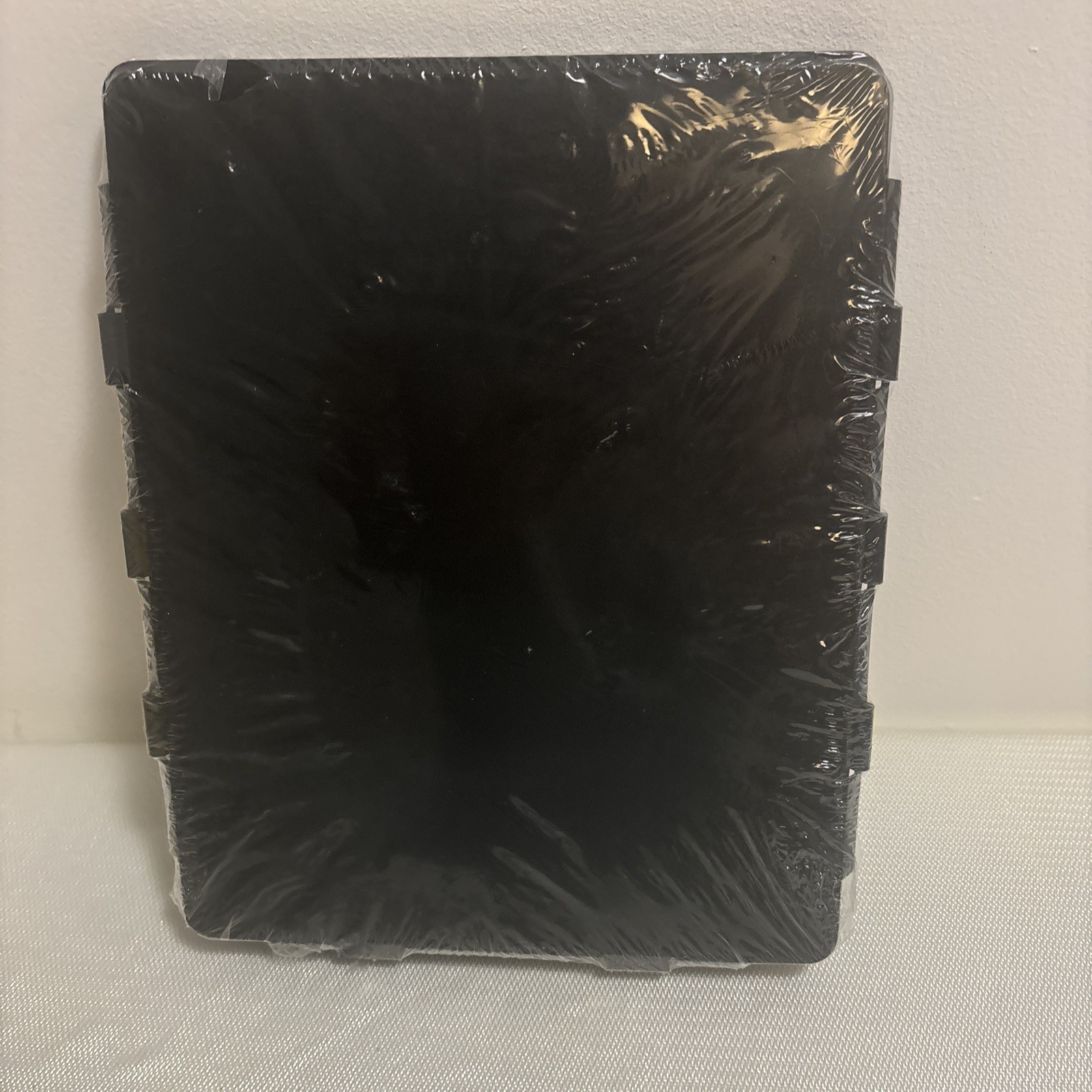 NEW/SEALED Seharuk Shirt Folding Board Fast Folding for Adult and Kids Black