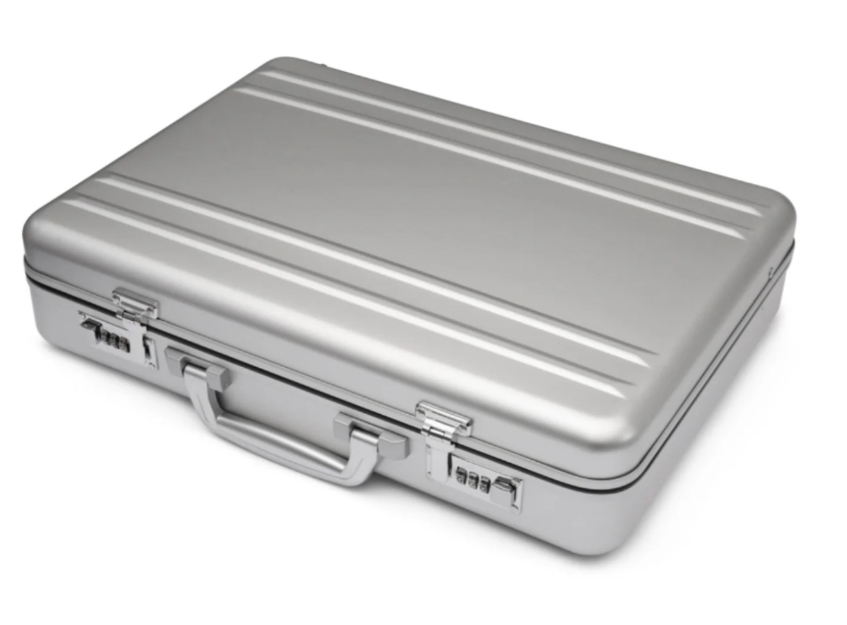 Invicta 18 Slot Aluminum Watch Briefcase IPM547X-SIL Lock Luxury Storage Case