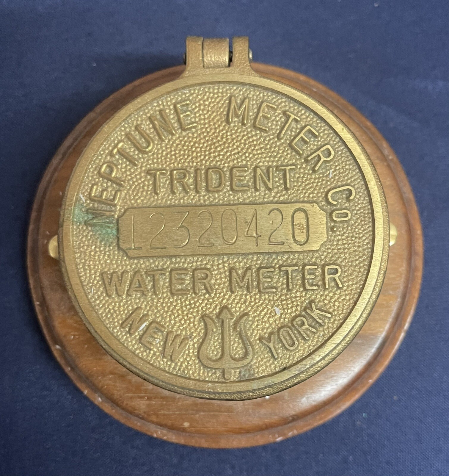 Vintage Neptune Water Meter Trident New York Brass Lid Box Wood Base #10182