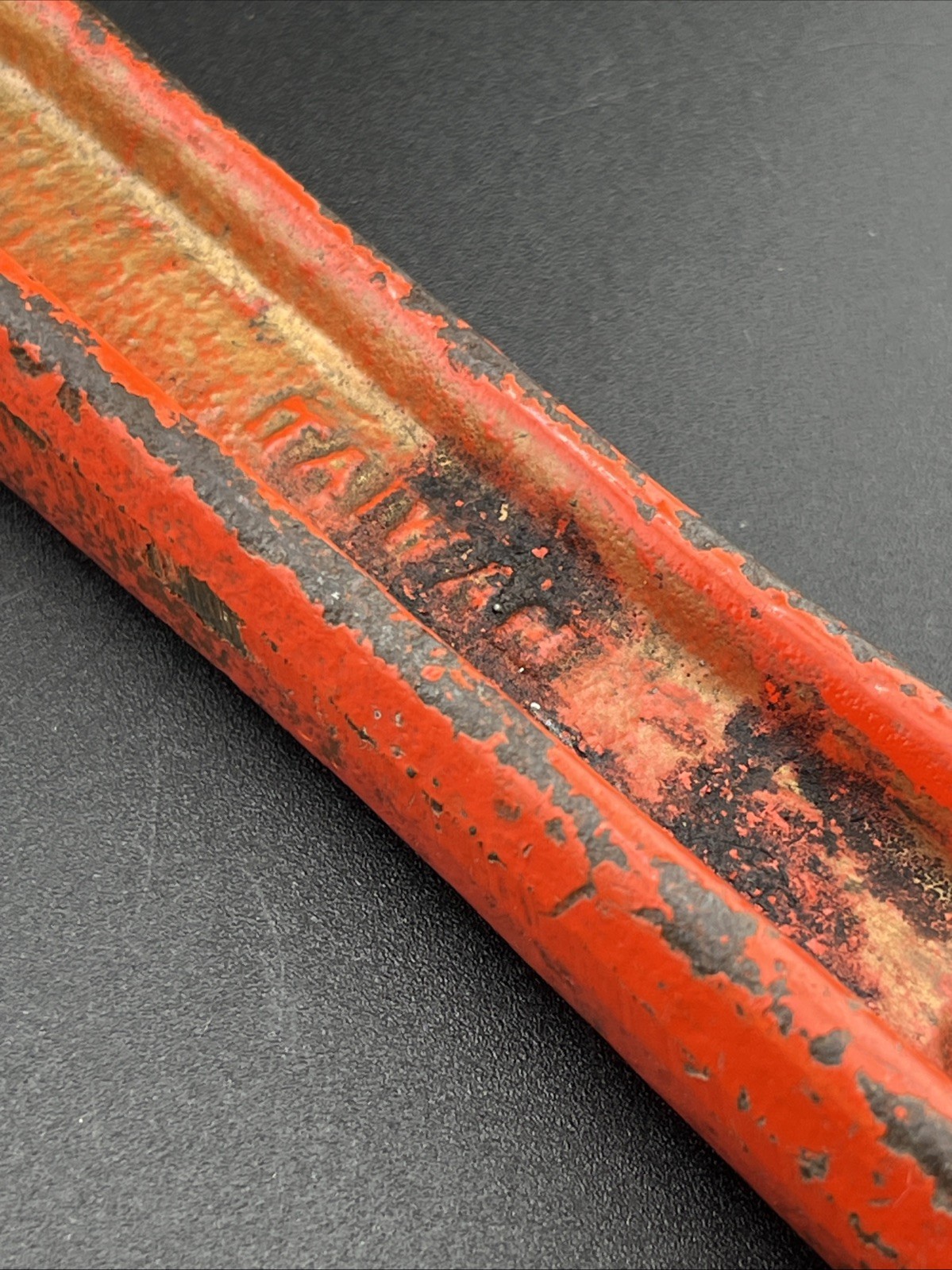 18'' Heavy-Duty Straight Pipe Wrench