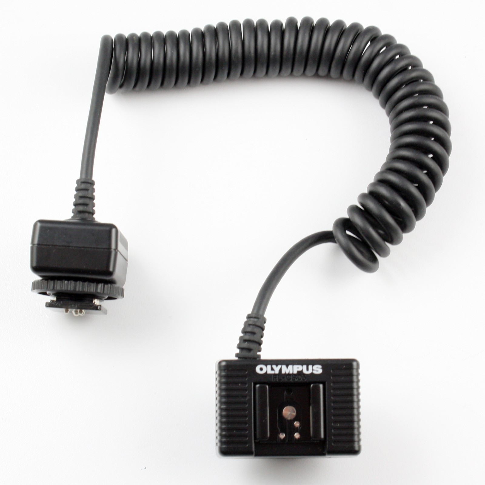 Olympus FL-CB05 Off-Camera TTL Sync Cord for E-Series Digital Cameras