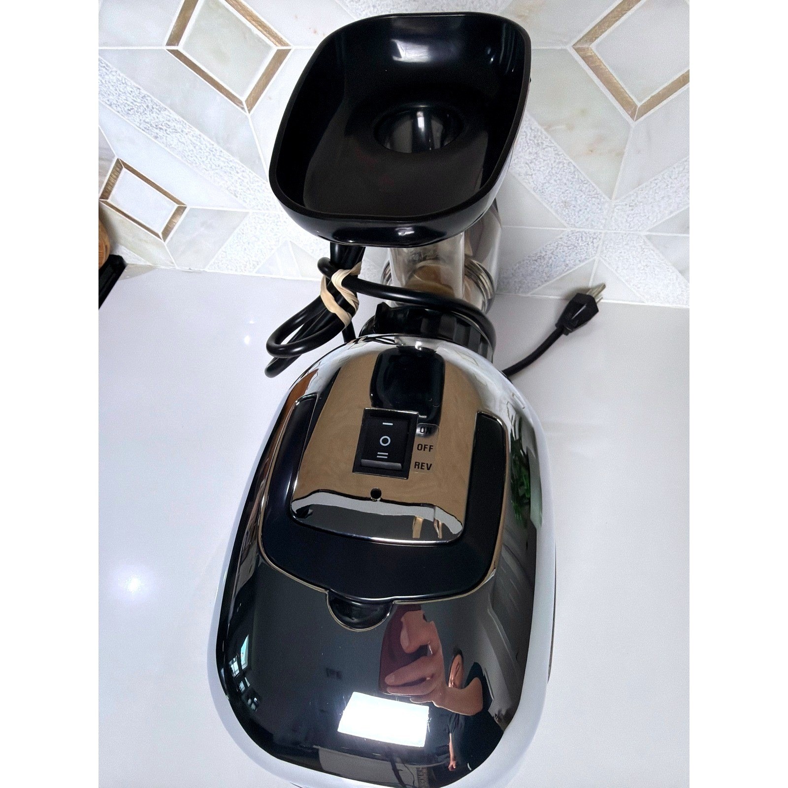 Omega Masticating Juicer Chrome Black Fruit Vegetable Cold Press 8000 Series