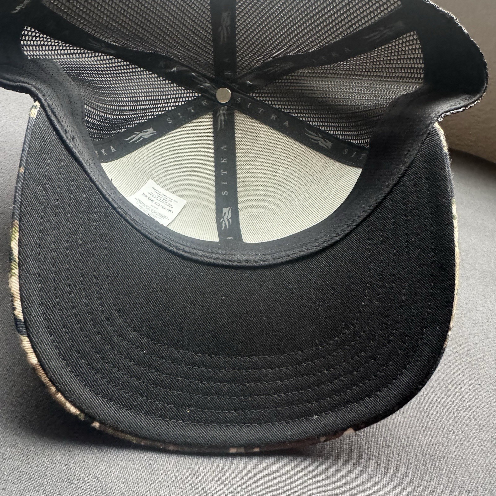NWOT SITKA Hunting Gear digi camo Mid Pro Trucker SnapBack Hat