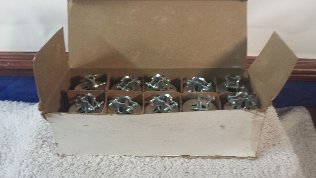 New Box of 10 Arrow Hart Connector Body T and I slots 5374 Free Shipping 110 V