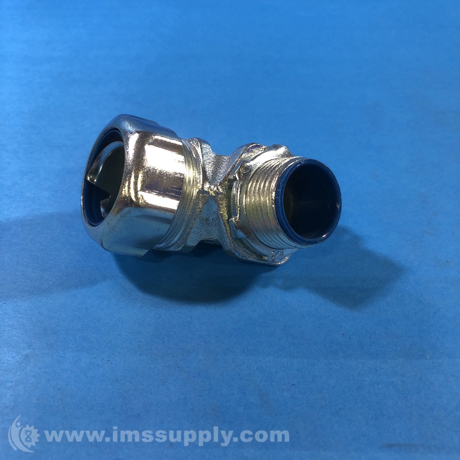 Thomas & Betts 1221 Conduit Connector FNIP