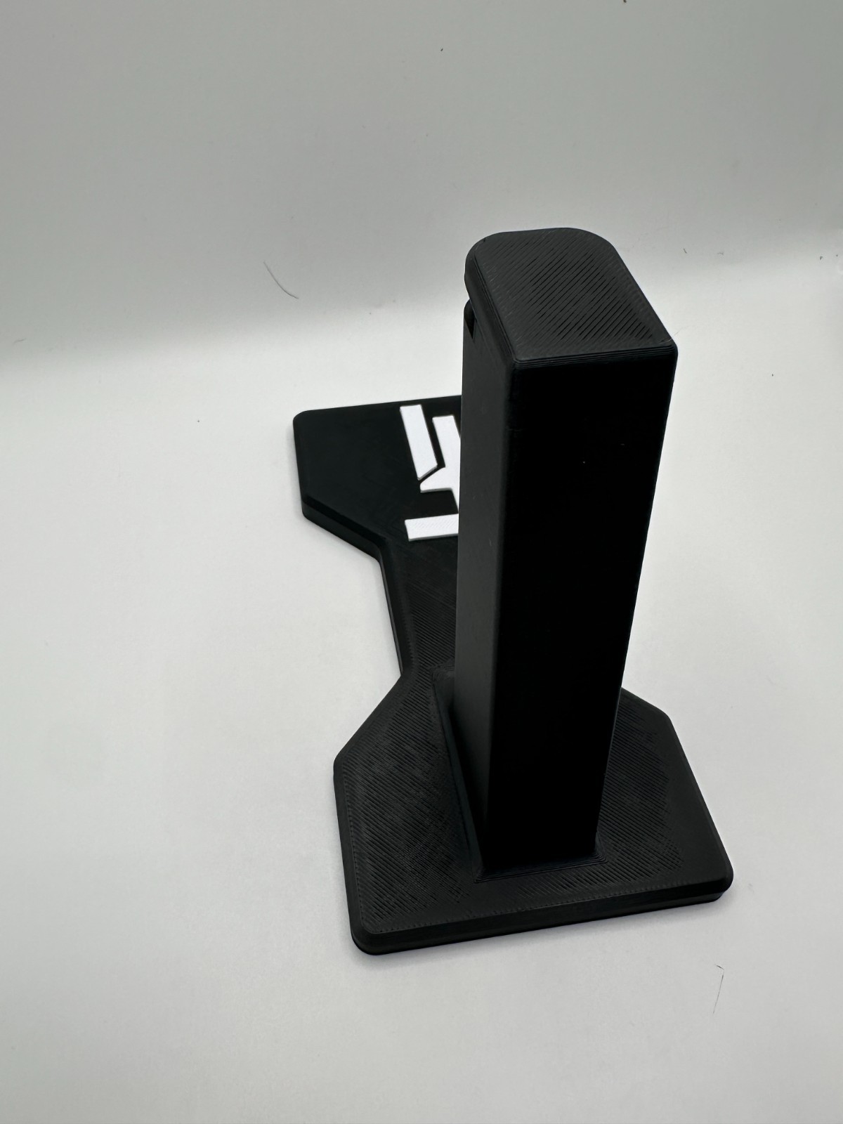Double Stack 1911 / Display Stand – Precision Fit for Fowler Industries Pistols