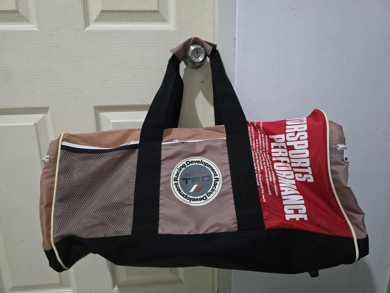 Vintage TRD sports bag GREAT GENUINE  PART RARE ITEM... original in 80's