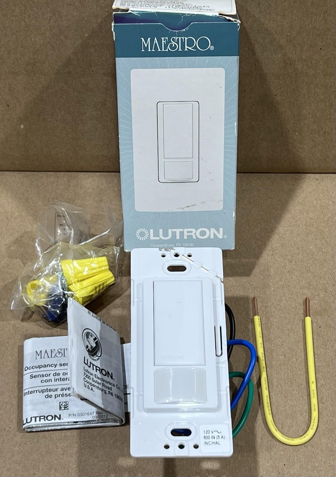 Lutron Maestro MS-OPS5M-WH White Light Switch With Occupancy Sensor Nos
