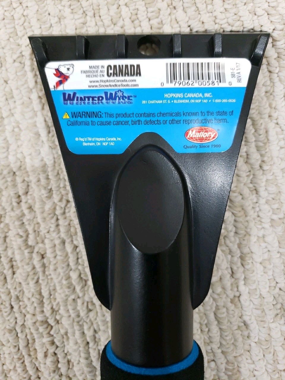 Telescoping Snow Brush And Scraper, 48", New W Tags And Locking Handle, 8" Head