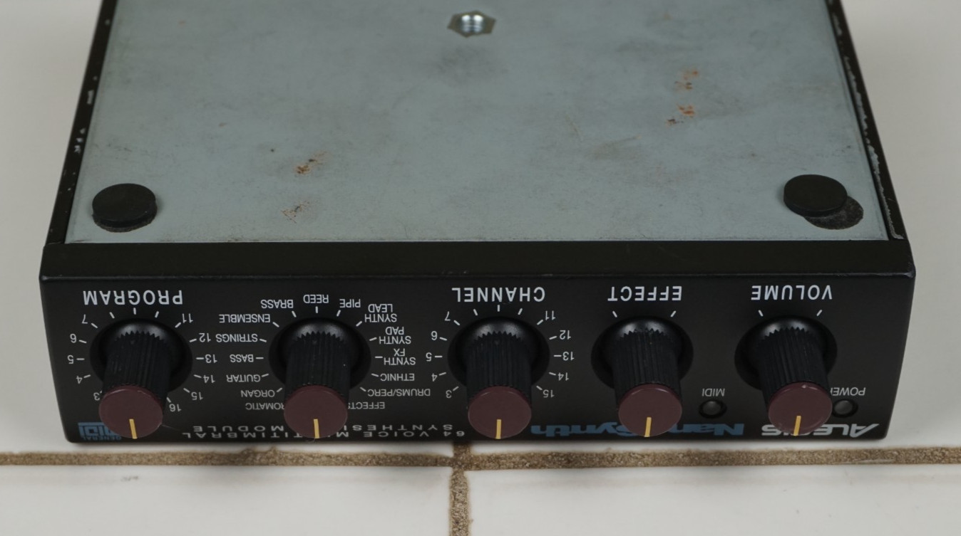 Alesis NanoSynth MIDI 64 Voice Multitimbral Synthesizer Module Interface Tested