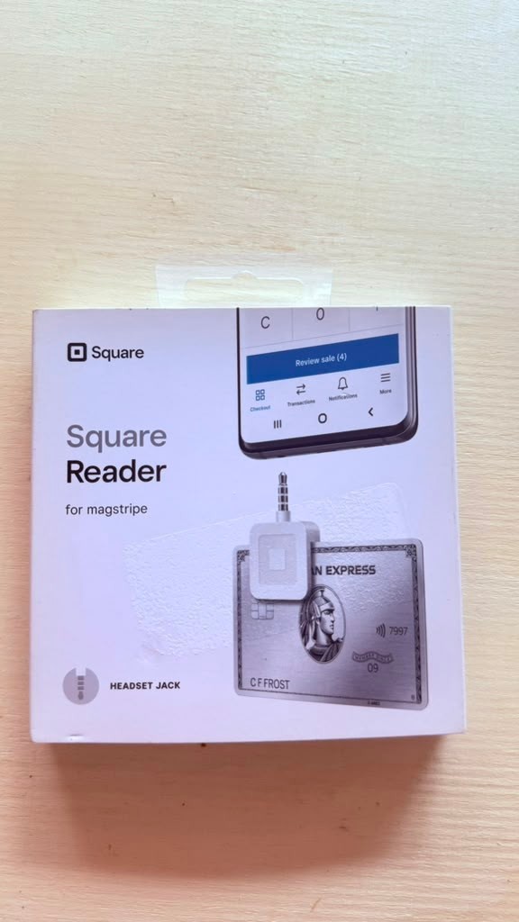 Square Reader for Magstripe Headset Jack Credit Card Reader White Open Box