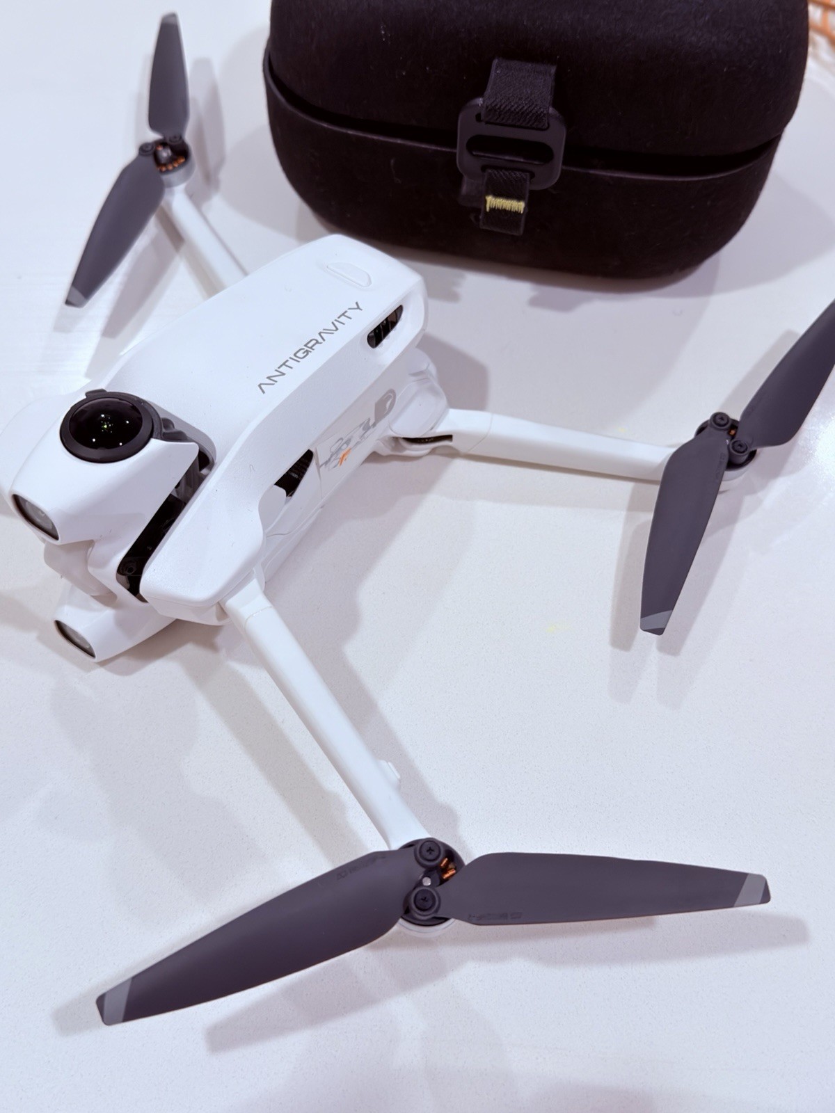 antigravity a1 8k 360 drone-used Excellent Condition w/Hardshell Carrying Case