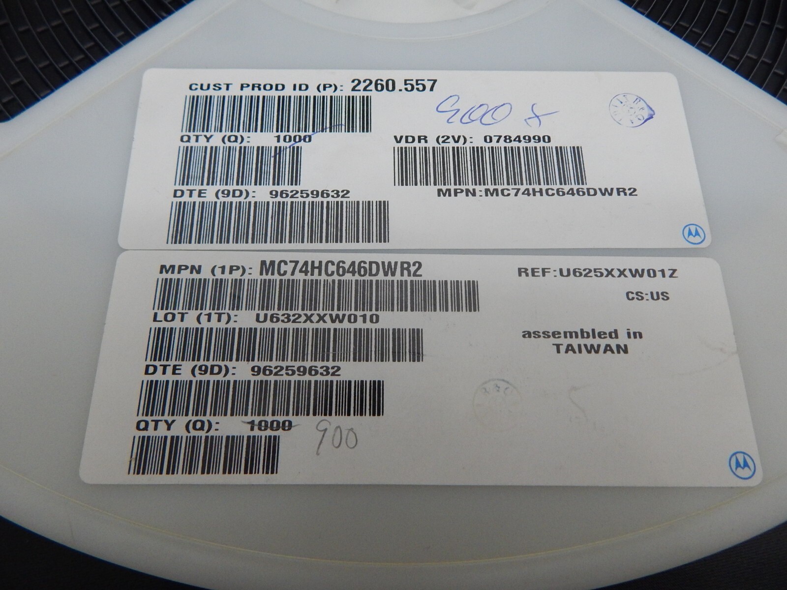 MOTOROLA MC74HC646DW SMD SURFACE MOUNT IC PDSO24 - LOT OF 10 - USA FAST SHIPPING