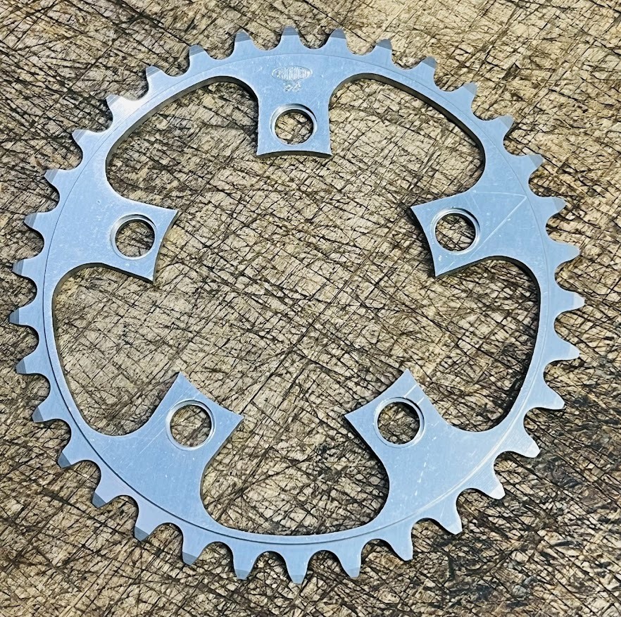 Stronglight Model 99 - 34 Tooth chainring - 86BCD - Rare - MINT Condition - 34T