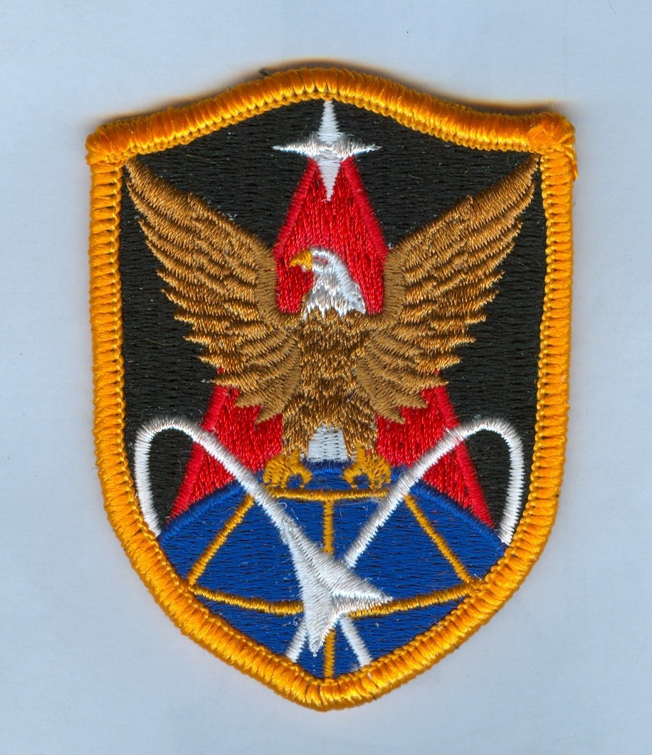 U.S. ARMY 1st SPACE BRIGADE .... MINT ..... X