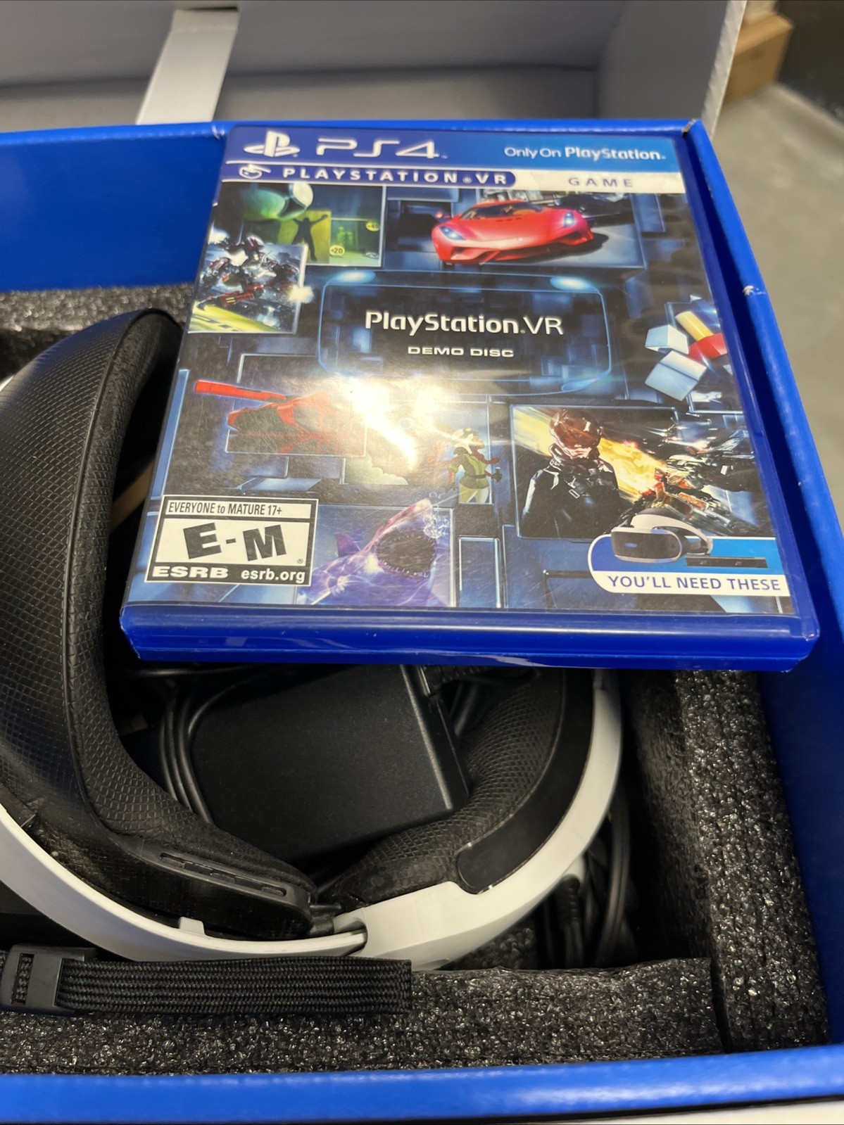 Sony PlayStation VR Headset Bundle Black White with Controllers and Camera