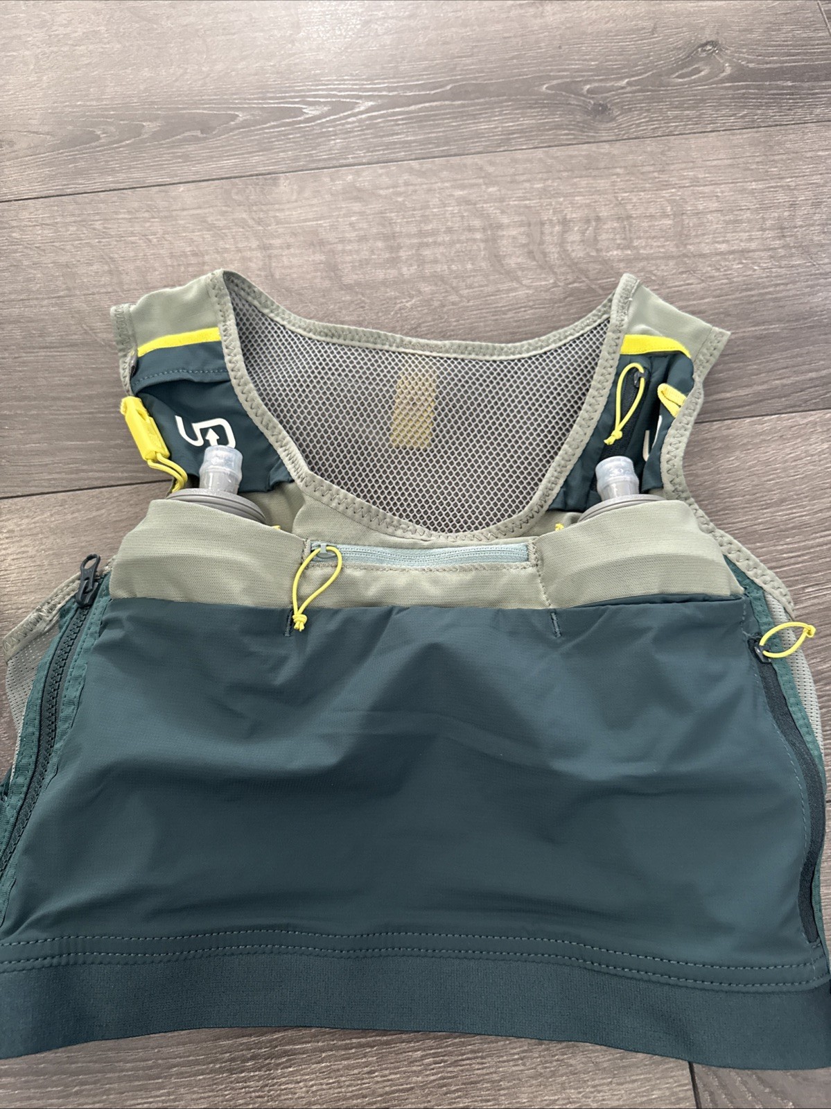 Ultimate Direction Women Xodus Hydration Running Vesta for Trail S/m