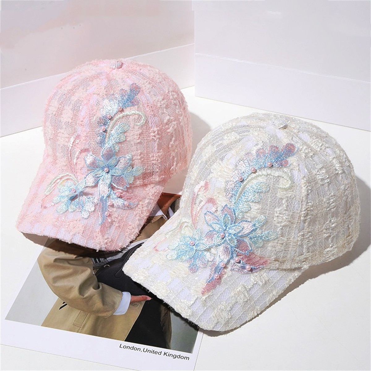 Breathable Women Summer Hats Embroidered Flowers Lace Mesh Baseball Caps Beaded