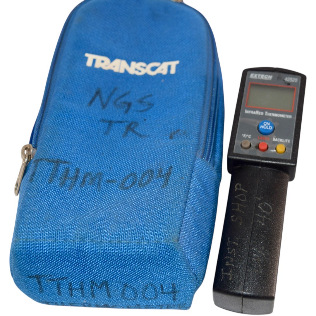 Extech 42520 Mini Infrared IR Thermometer 600F Laser Pointer