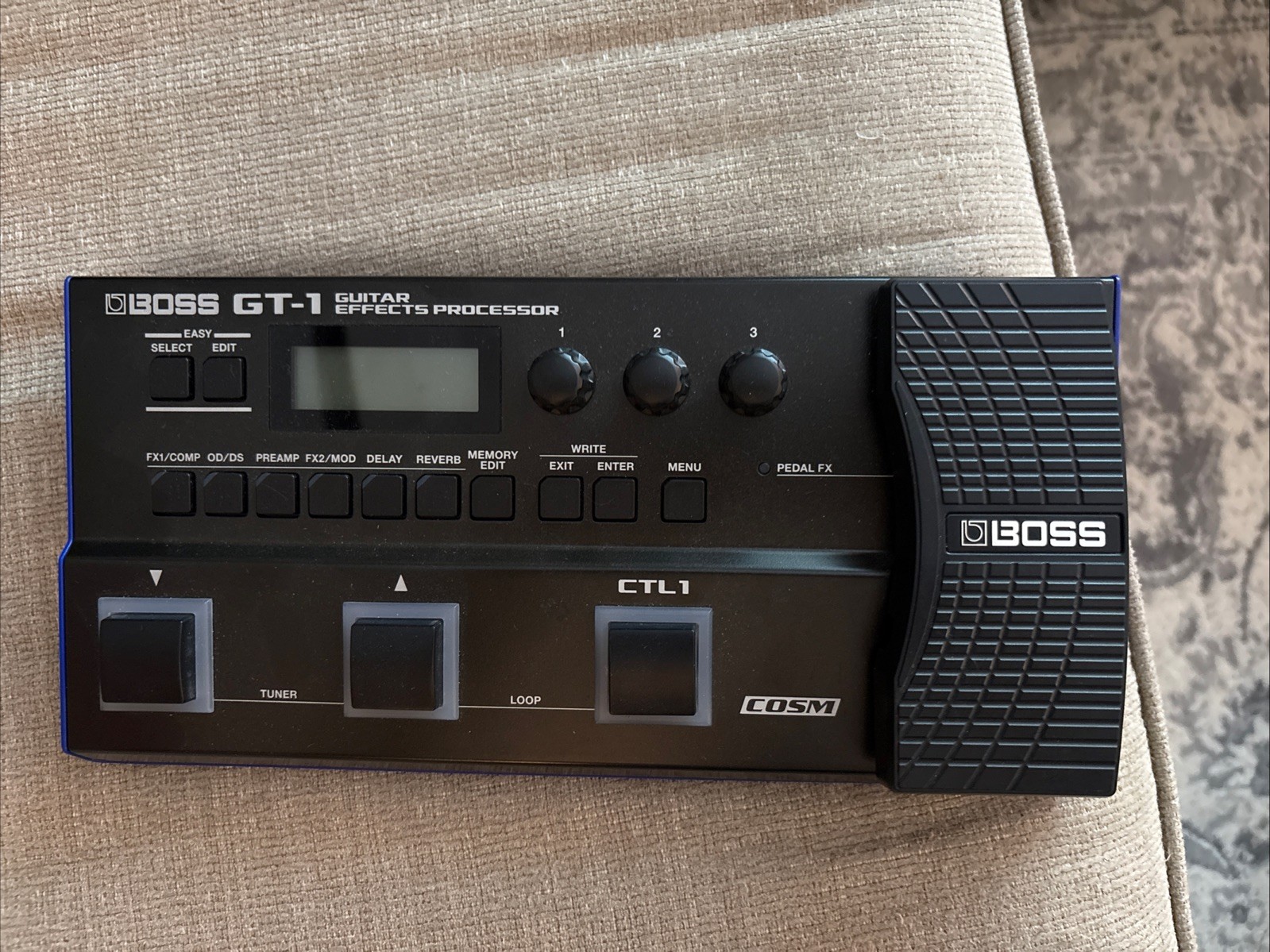 Boss GT-1 Guitar Multi-Effects Processor