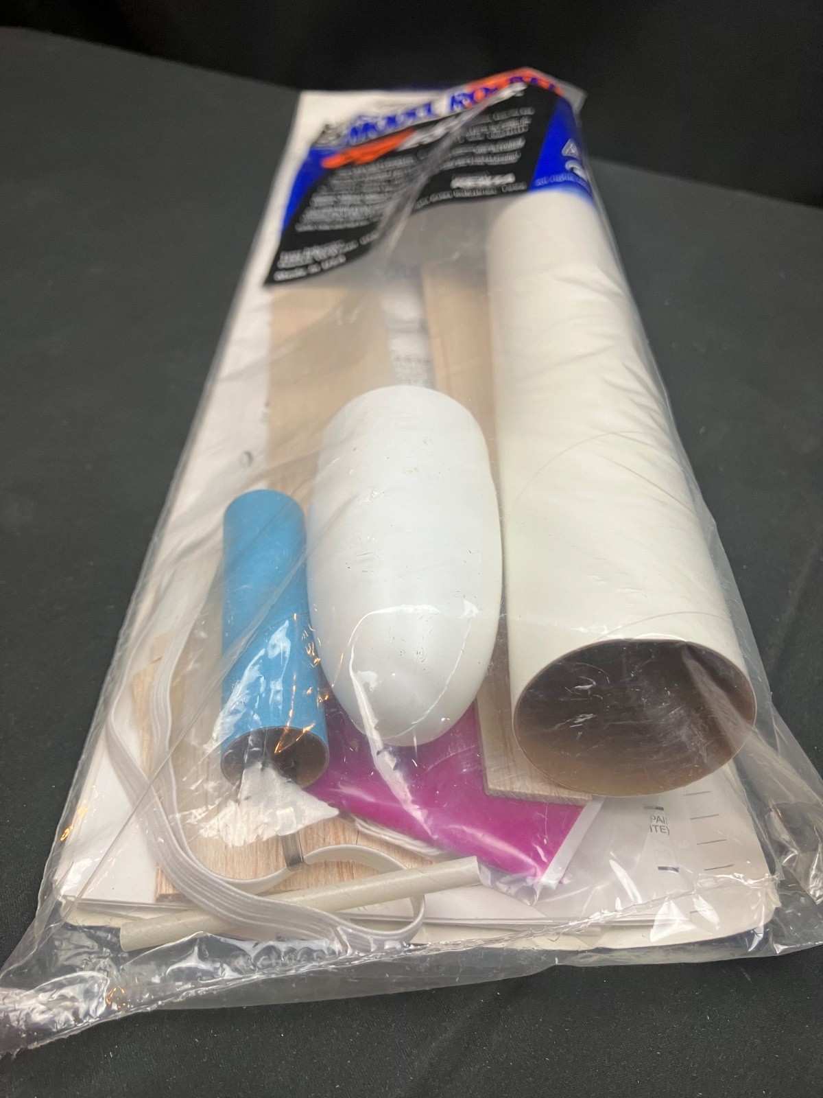 Fantastic Estes Menace Flying Model Rocket Kit #1364 -Sealed