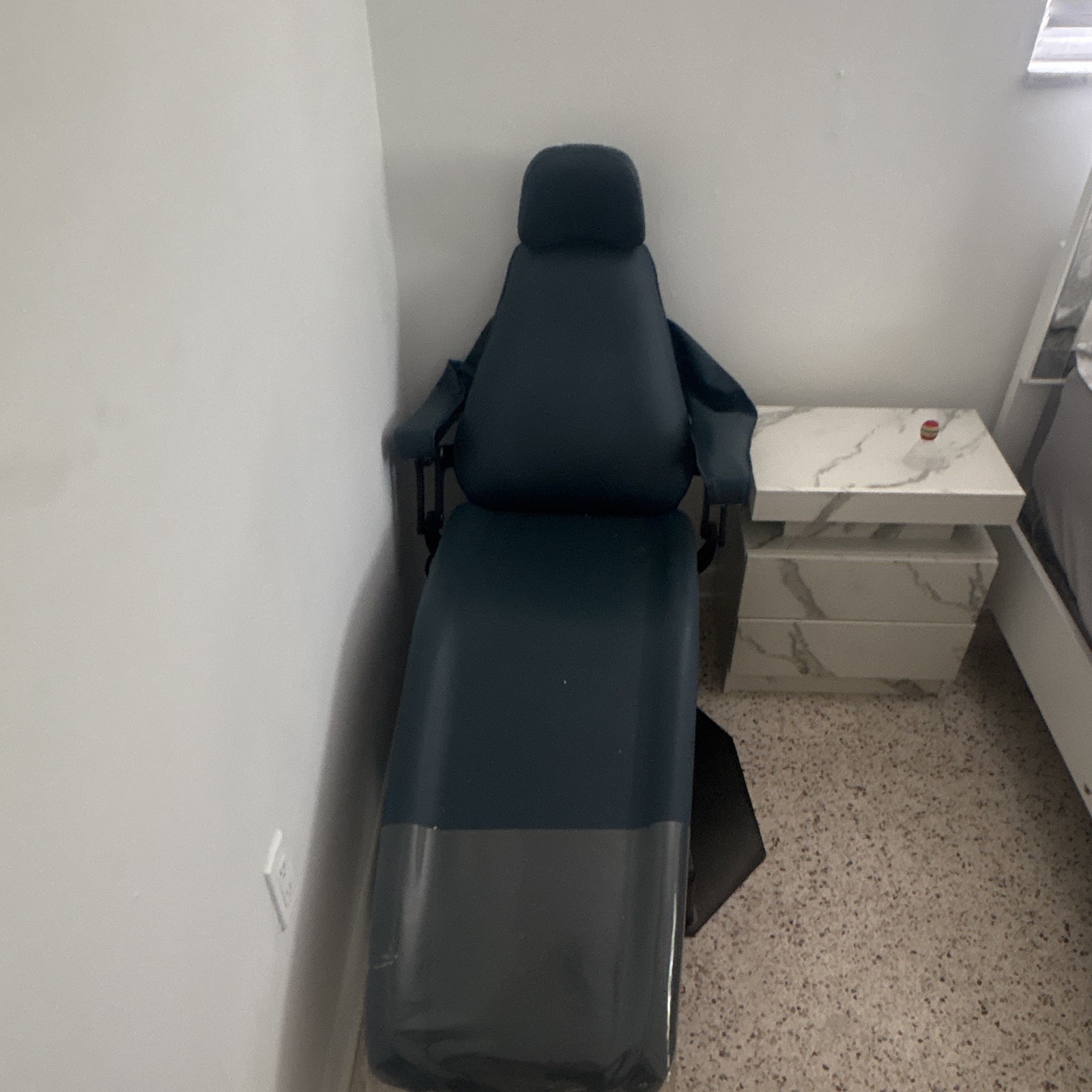 Padded Reclining Examination Table w/ Adjustable Backrest, Headrest, Armrests