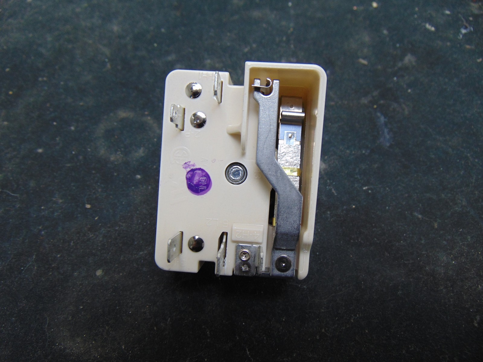 Whirlpool Electric Range WFES3030RS2 Element Switch W10578768