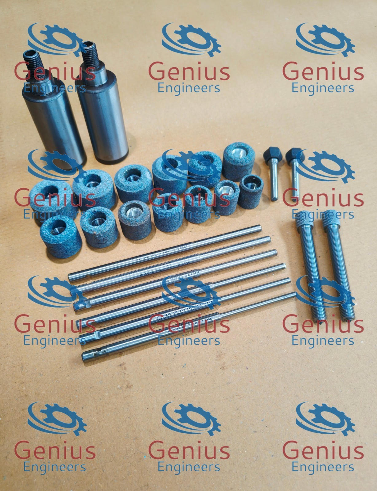 New Honda Valve Seat Grinder Stones Thread 7/16" + 2x Holder + 6x Pilot + 2x DRE