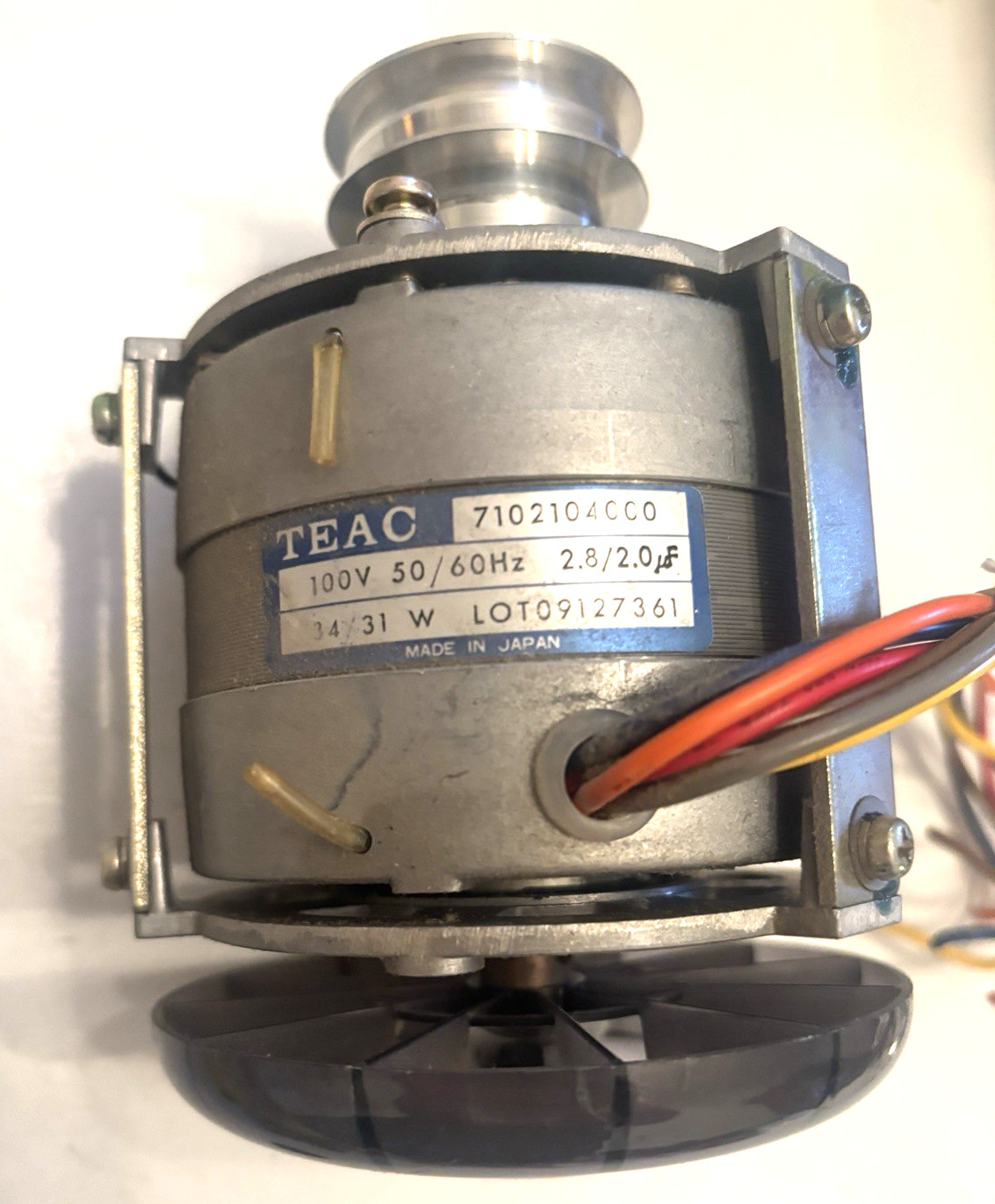 Teac A-4010SL Reel to Reel Capstan Motor 70016 EM281 &Fan Pulley works Great