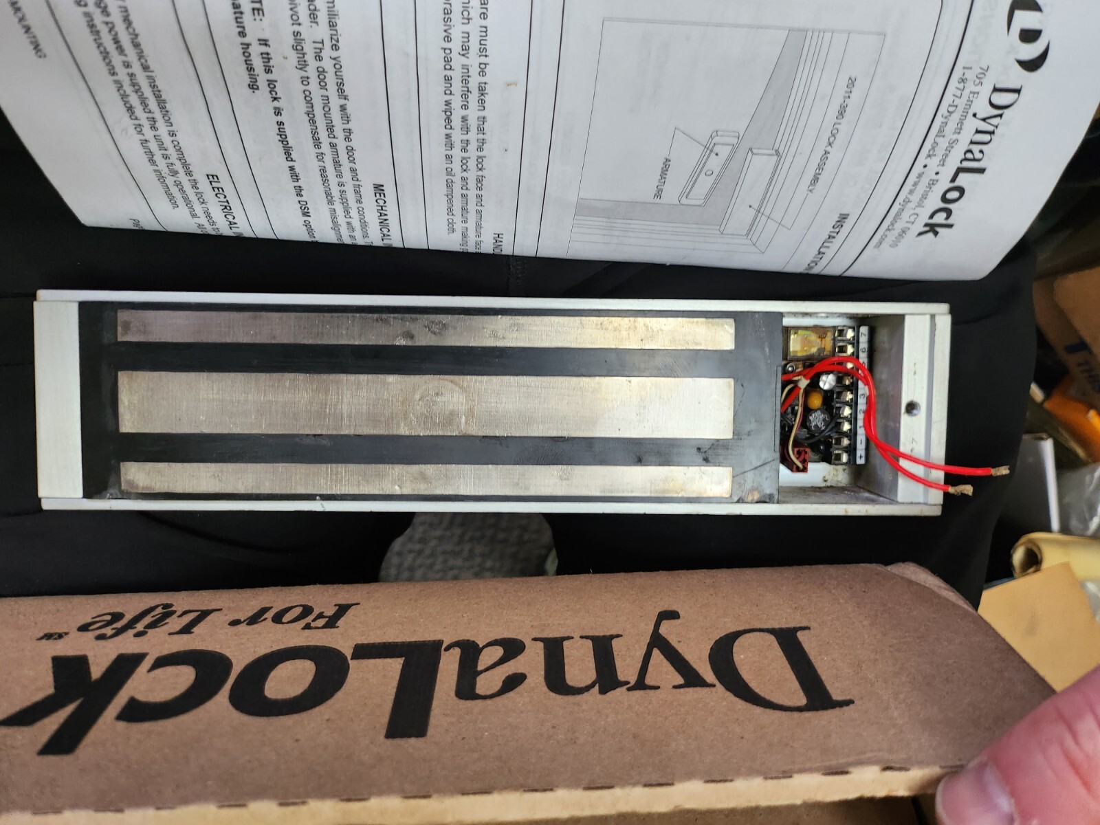 DynaLock 2011-390-US28-DSM Electromagnetic Lock