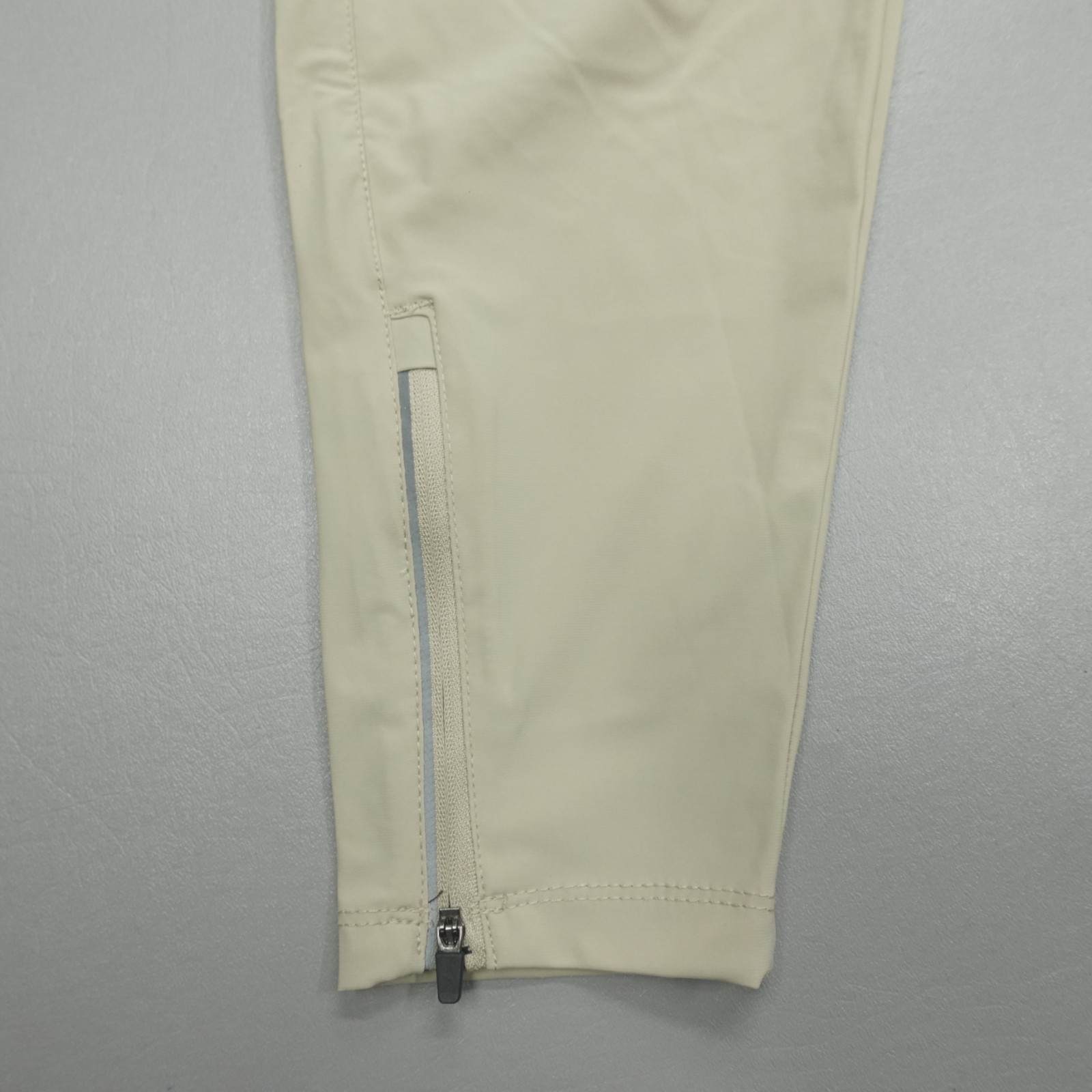 Kenneth Cole Active Tech Jogger Ankle Zip DWR Lightweight Reflective Sandstorm