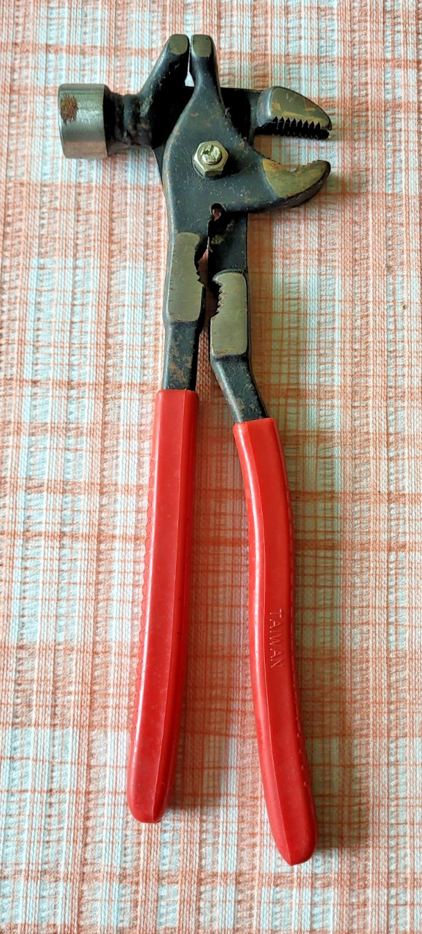 6 in 1 Multi plier tool Pipe wrench nail puller wire cutter hammer solid steel
