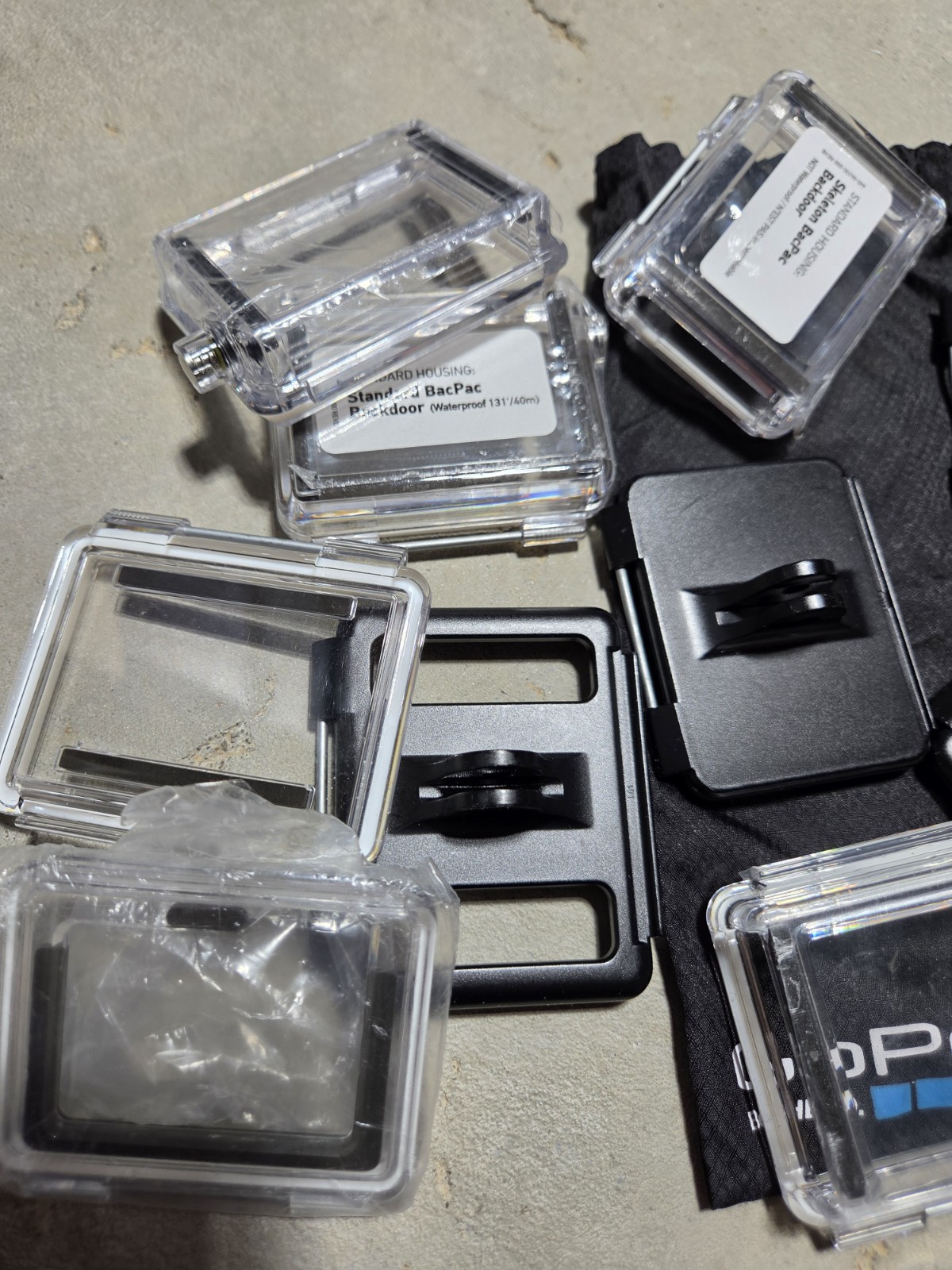 GoPro HERO3+/HERO4 Waterproof Housing/Cases BackPacs Mount Accessories Bundle