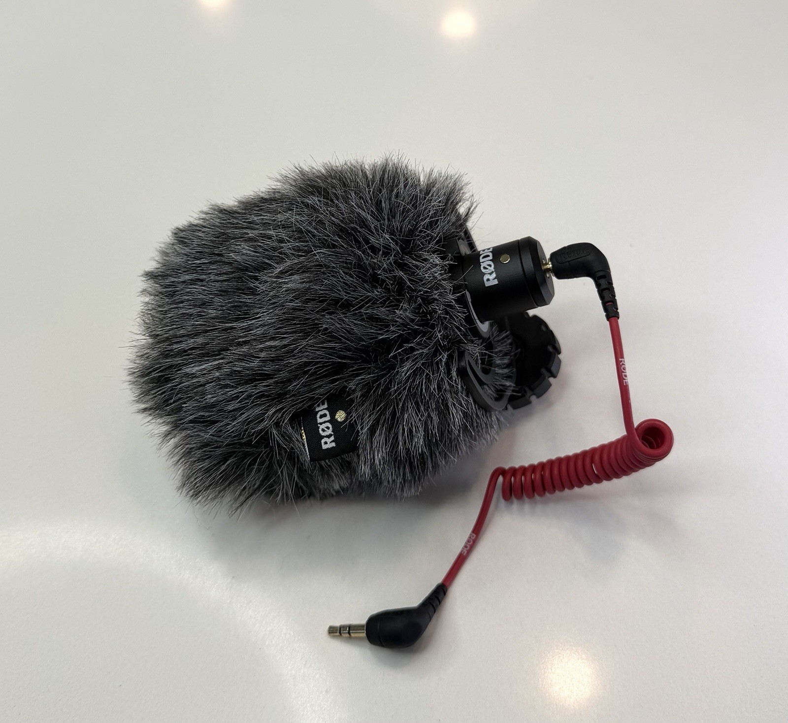 Rode VideoMicro Compact On-Camera Microphone with Windscreen, Cable, Mount