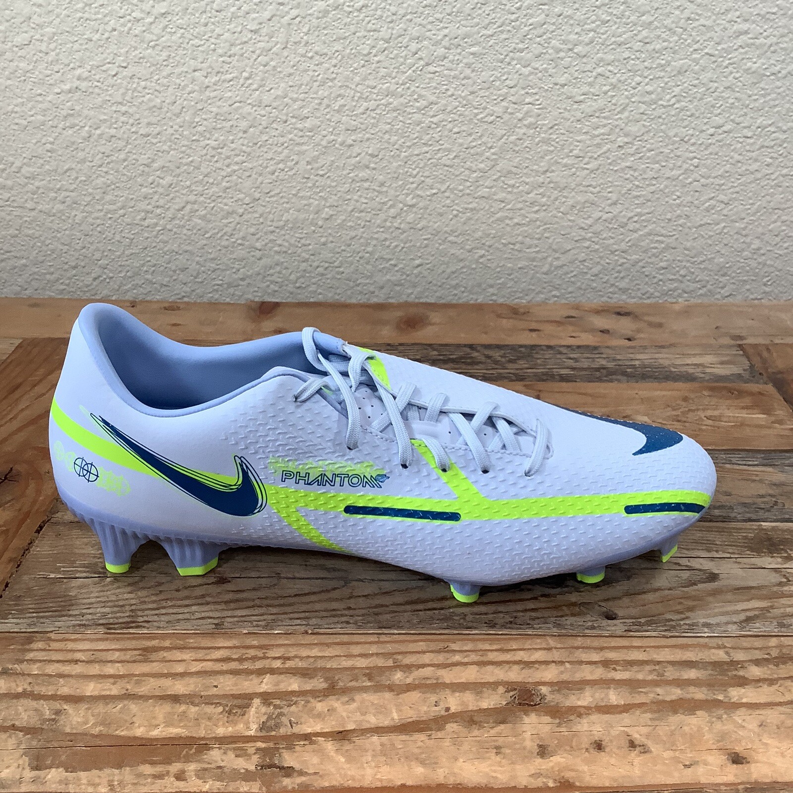 Nike Phantom GT2 Academy MG Soccer Cleat Mens Size 11 Blue Volt DA4433-054 RARE